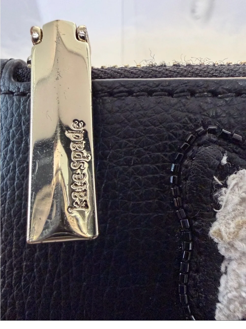 NWOT KATE SPADE:FRENCHIE DOG:SMALL WALLET CARD HOLDER & ZIP COMPARTMENT OUTSIDE